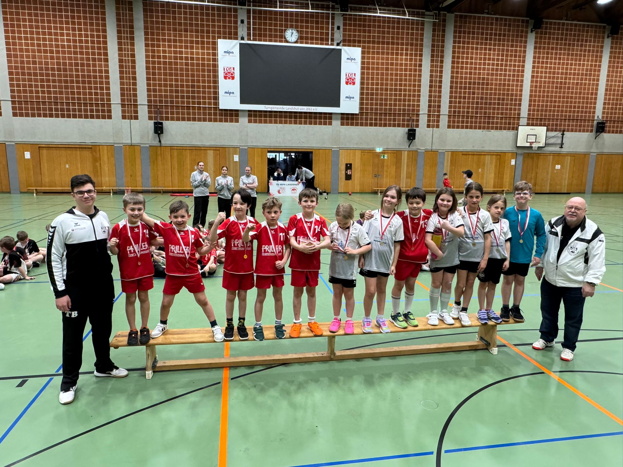 Minis mit 2 Mannschaften in Landshut